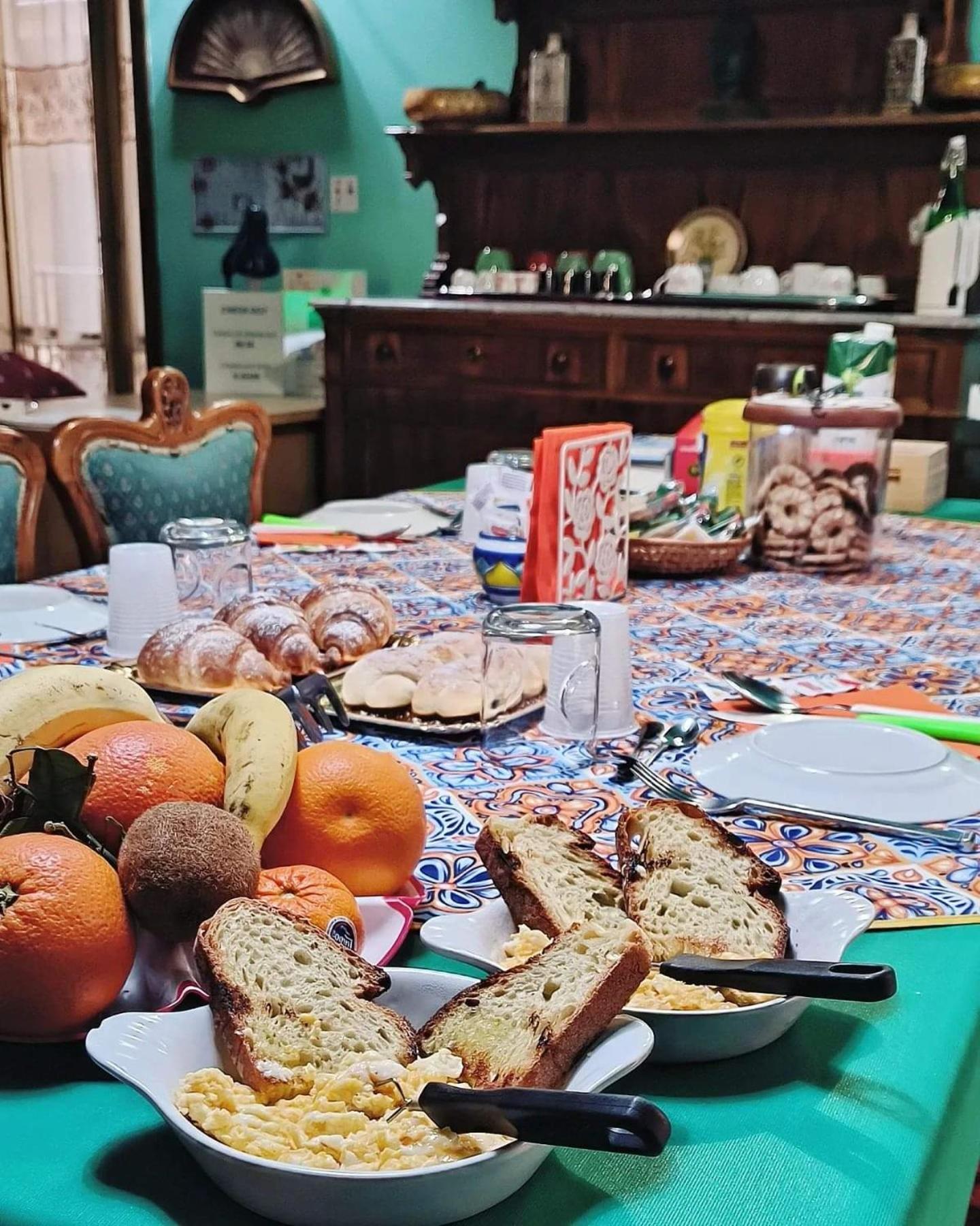 Vittorio Emanuele Di Prinzi Bed & Breakfast 2*
